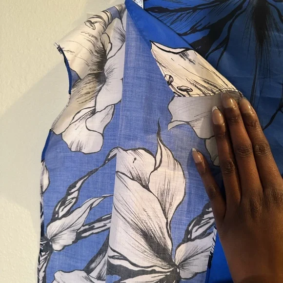 Robert Graham Vibrant Blue Floral Scarf 100% cotton - Picture 3 of 4